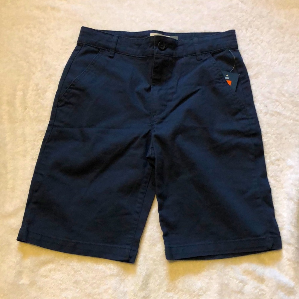 NWT Old Navy Front Straight Twill Shorts for Boys